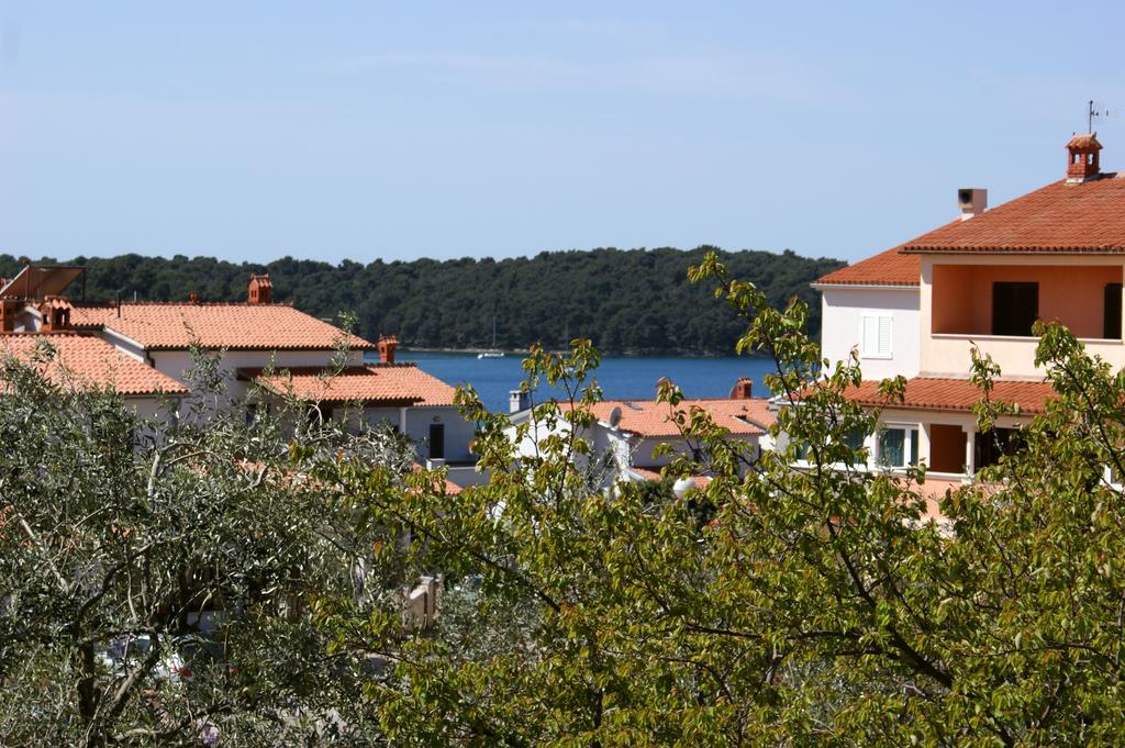 Apartments Cezar Vinkuran Eksteriør bilde
