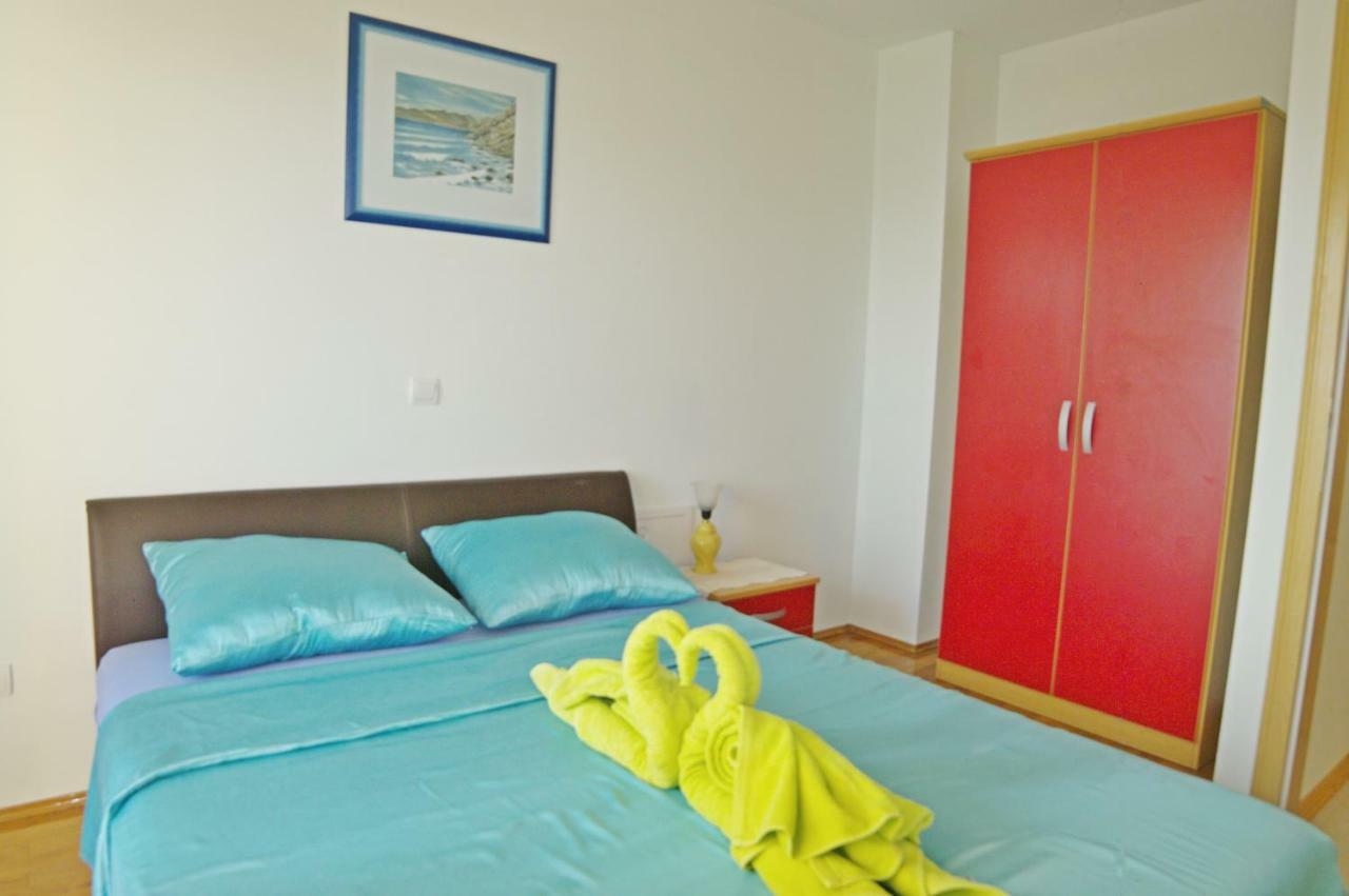 Apartments Cezar Vinkuran Eksteriør bilde